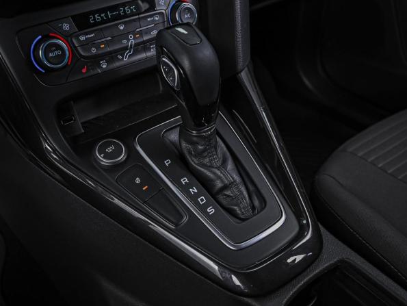 Ford Focus III Рестайлинг с пробегом 2019 года, цена 1 355 000 рублей, 174619 км, хэтчбек, Автокод Объявления