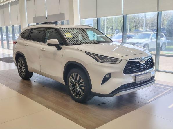 Toyota Highlander IV (XU70) с пробегом 2025 года, цена 5 450 000 рублей, 35 км, внедорожник, Автокод Объявления