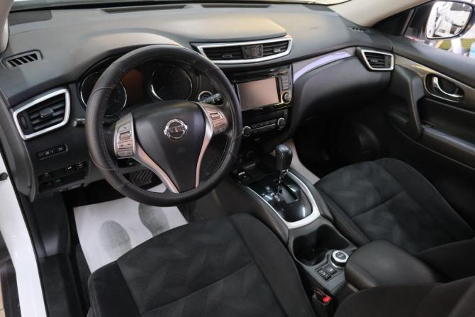 Nissan X-Trail III с пробегом 2017 года, цена 1 799 000 рублей, 175000 км, внедорожник, Автокод Объявления