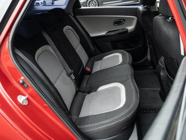 Kia Ceed II с пробегом 2013 года, цена 985 000 рублей, 161727 км, универсал, Автокод Объявления