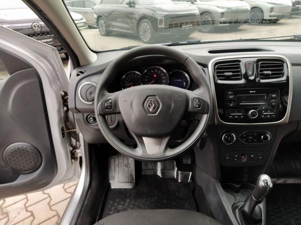 Renault Sandero II с пробегом 2018 года, цена 1 250 000 рублей, 27489 км, хэтчбек, Автокод Объявления