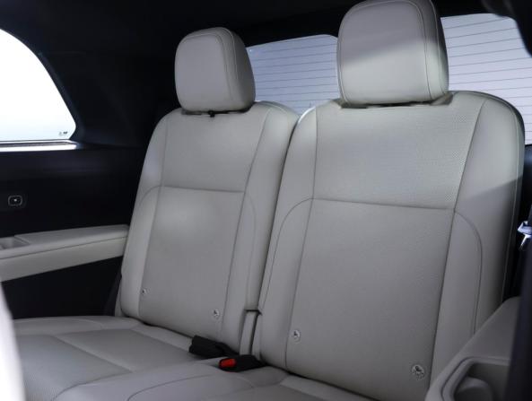 Li Auto (Lixiang) L9 I с пробегом 2023 года, цена 7 300 000 рублей, 34500 км, внедорожник, Автокод Объявления
