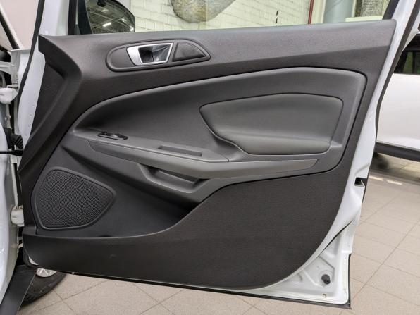 Ford EcoSport II с пробегом 2018 года, цена 1 350 000 рублей, 73242 км, внедорожник, Автокод Объявления