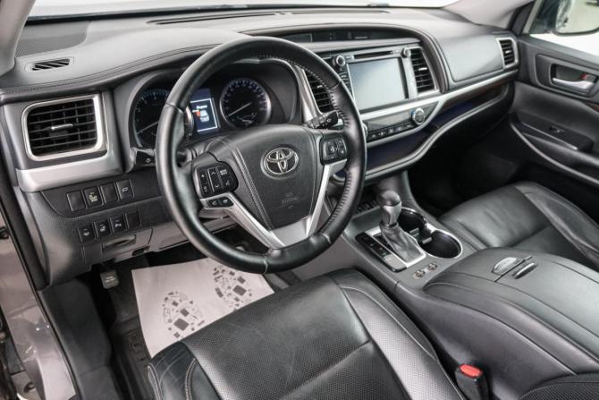 Toyota Highlander III (XU50) с пробегом 2014 года, цена 2 949 000 рублей, 212923 км, внедорожник, Автокод Объявления