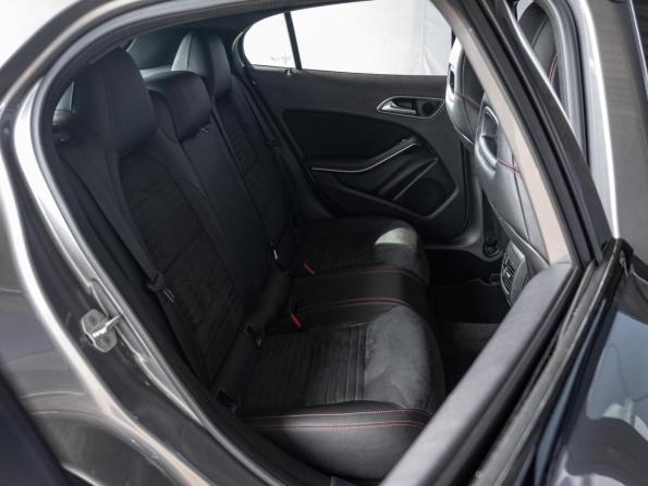Mercedes-Benz GLA I (X156) с пробегом 2015 года, цена 1 970 000 рублей, 83025 км, внедорожник, Автокод Объявления