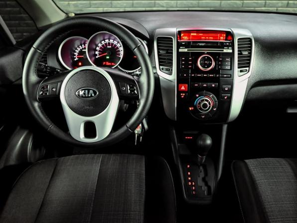 Kia Venga I с пробегом 2014 года, цена 900 000 рублей, 108510 км, минивэн, Автокод Объявления