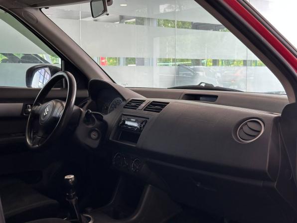 Suzuki Swift III с пробегом 2006 года, цена 617 000 рублей, 235817 км, хэтчбек, Автокод Объявления