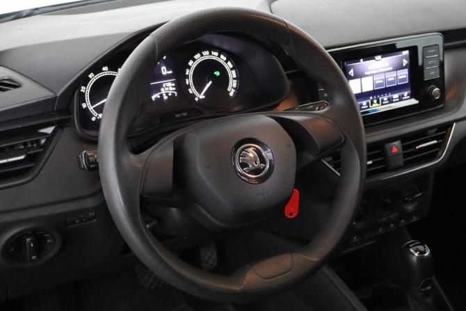Skoda Rapid II с пробегом 2021 года, цена 1 299 000 рублей, 160000 км, лифтбек, Автокод Объявления