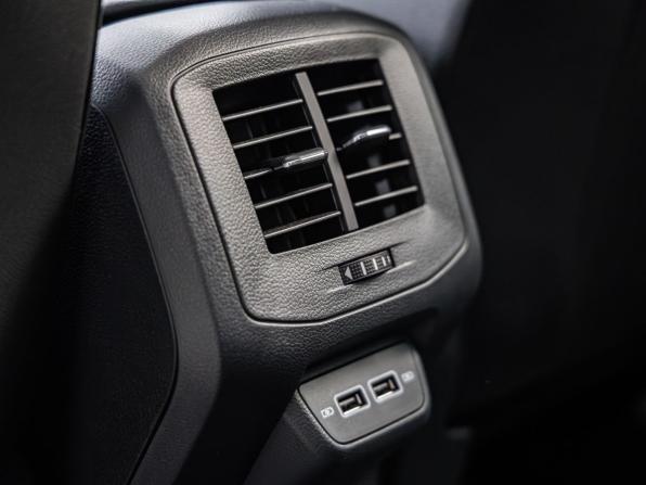 Volkswagen Tacqua с пробегом 2024 года, цена 2 739 000 рублей, 126 км, внедорожник, Автокод Объявления