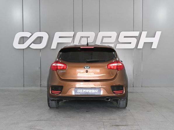 Kia Ceed II Рестайлинг с пробегом 2016 года, цена 1 439 000 рублей, 127784 км, хэтчбек, Автокод Объявления