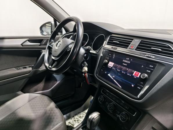 Volkswagen Tiguan II с пробегом 2020 года, цена 2 040 000 рублей, 212716 км, внедорожник, Автокод Объявления