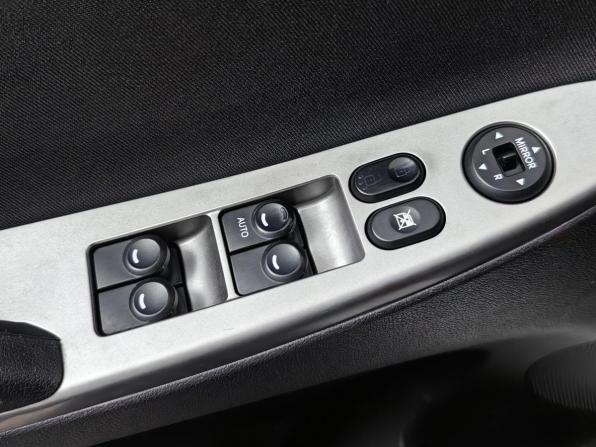 Hyundai Solaris I Рестайлинг с пробегом 2016 года, цена 777 000 рублей, 108000 км, седан, Автокод Объявления