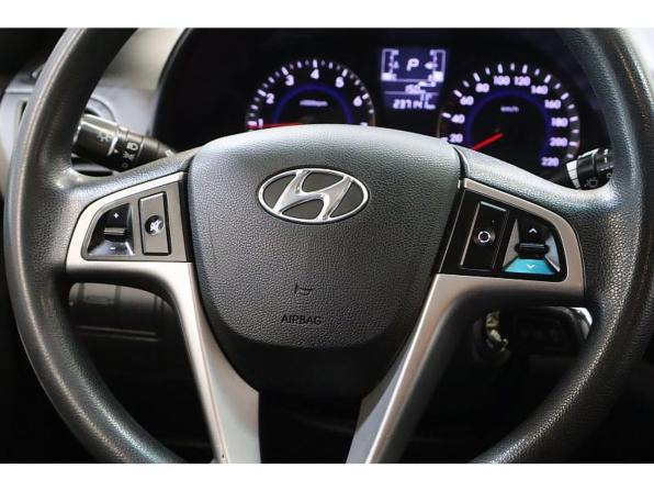 Hyundai Solaris I Рестайлинг с пробегом 2015 года, цена 1 249 000 рублей, 237138 км, седан, Автокод Объявления