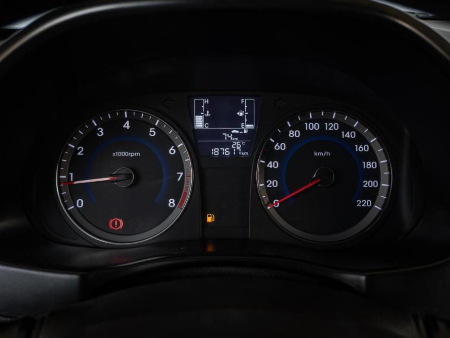 Hyundai Solaris I Рестайлинг Краснодар  - изображение 15