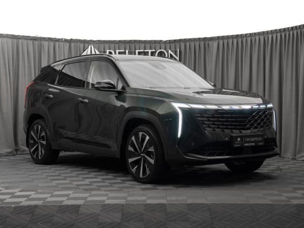 Geely Atlas II с пробегом 2024 года, цена 3 050 000 рублей, 40832 км, внедорожник, Автокод Объявления