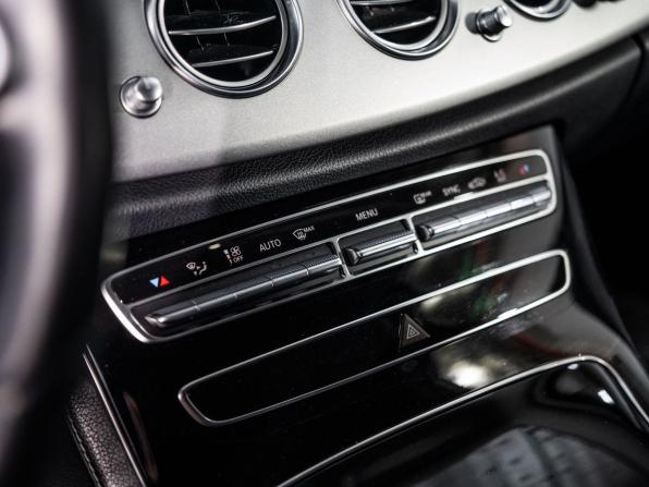 Mercedes-Benz E-Класс V (W213 S213 C238) с пробегом 2019 года, цена 2 873 000 рублей, 125198 км, седан, Автокод Объявления