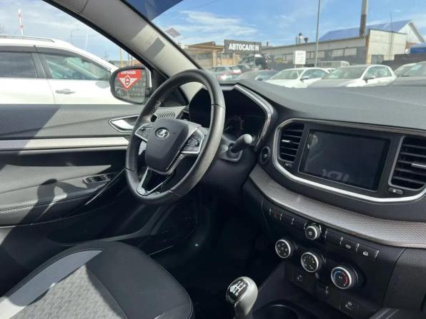 Lada (ВАЗ) Vesta I Рестайлинг (NG) с пробегом 2023 года, цена 1 250 000 рублей, 42745 км, седан, Автокод Объявления