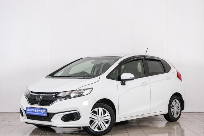 Honda Fit III Рестайлинг с пробегом 2019 года, цена 1 359 000 рублей, 56000 км, хэтчбек, Автокод Объявления