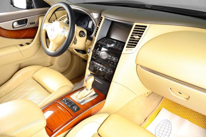 Infiniti FX II (S51) Рестайлинг с пробегом 2012 года, цена 1 929 000 рублей, 273000 км, внедорожник, Автокод Объявления