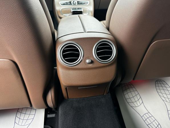 Mercedes-Benz E-Класс V (W213 S213 C238) с пробегом 2020 года, цена 3 700 000 рублей, 81841 км, седан, Автокод Объявления