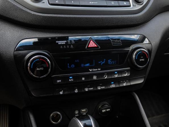 Hyundai Tucson III с пробегом 2016 года, цена 1 800 000 рублей, 131510 км, внедорожник, Автокод Объявления