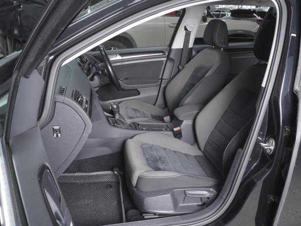 Volkswagen Golf VII с пробегом 2014 года, цена 1 330 000 рублей, 93330 км, универсал, Автокод Объявления