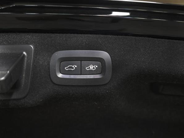 Volvo S90 II Рестайлинг с пробегом 2020 года, цена 2 597 000 рублей, 197650 км, седан, Автокод Объявления