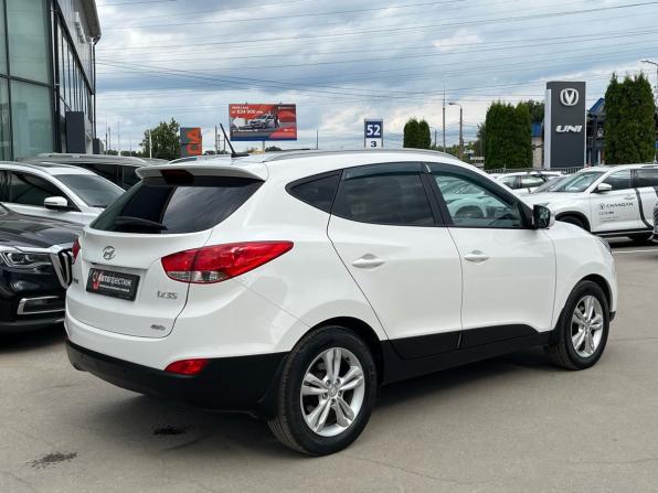 Hyundai ix35 I с пробегом 2013 года, цена 1 190 000 рублей, 240153 км, внедорожник, Автокод Объявления