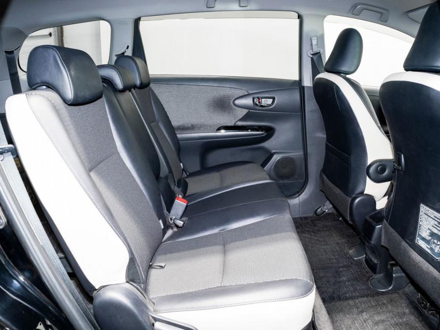 Toyota Wish II Рестайлинг Чита  - изображение 6