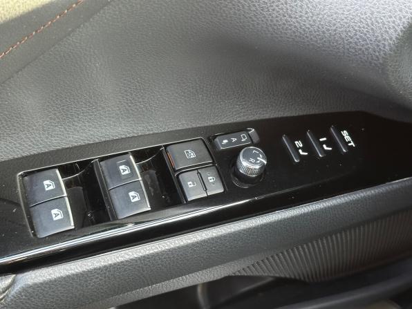 Toyota Camry VIII (XV70) с пробегом 2019 года, цена 2 800 000 рублей, 99972 км, седан, Автокод Объявления