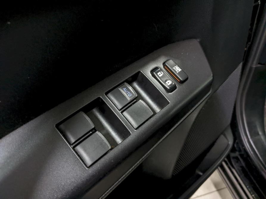 Toyota RAV4 IV (XA40) Рестайлинг Москва  - изображение 12