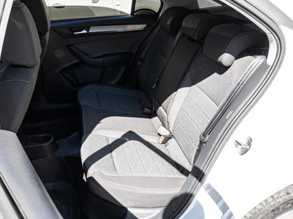 Volkswagen Polo VI с пробегом 2021 года, цена 1 599 000 рублей, 70848 км, лифтбек, Автокод Объявления
