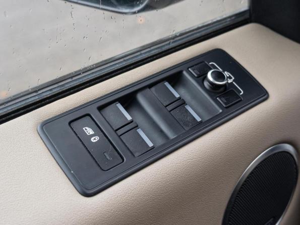 Land Rover Range Rover Sport II с пробегом 2013 года, цена 2 860 000 рублей, 183504 км, внедорожник, Автокод Объявления