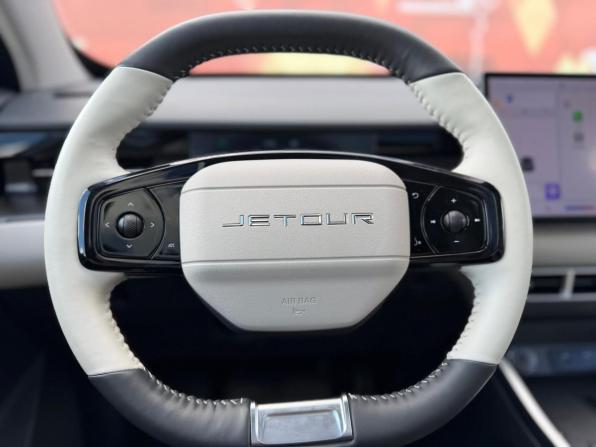 JETOUR DASHING I с пробегом 2024 года, цена 2 000 000 рублей, 19000 км, внедорожник, Автокод Объявления