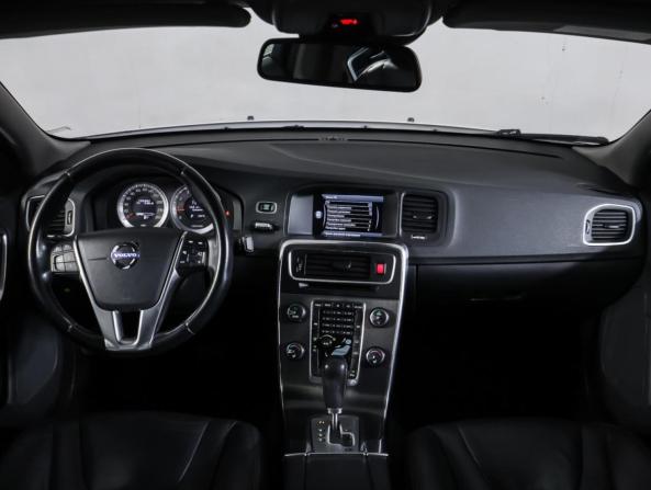 Volvo S60 II с пробегом 2012 года, цена 1 050 000 рублей, 160300 км, седан, Автокод Объявления