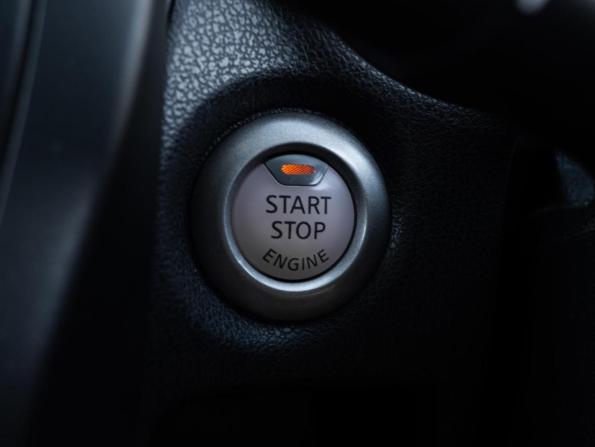 Nissan Note II Рестайлинг с пробегом 2017 года, цена 996 700 рублей, 105988 км, хэтчбек, Автокод Объявления