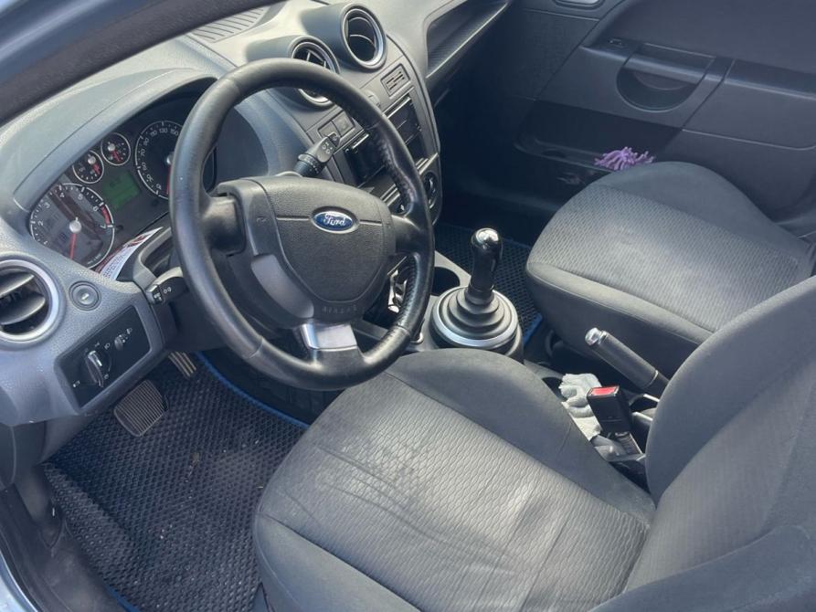 Ford Fiesta Mk5 Ставрополь  - изображение 4