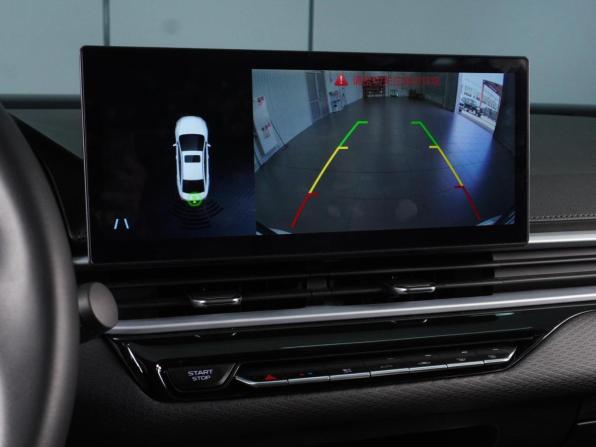Geely Emgrand II с пробегом 2024 года, цена 1 770 000 рублей, 2658 км, седан, Автокод Объявления