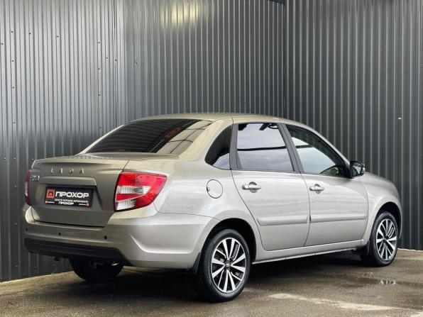 Lada (ВАЗ) Granta I Рестайлинг с пробегом 2022 года, цена 767 000 рублей, 81677 км, седан, Автокод Объявления