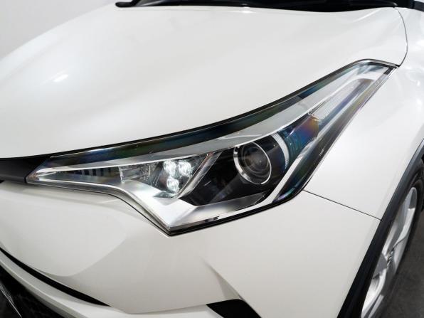 Toyota C-HR I с пробегом 2017 года, цена 1 800 000 рублей, 92515 км, внедорожник, Автокод Объявления