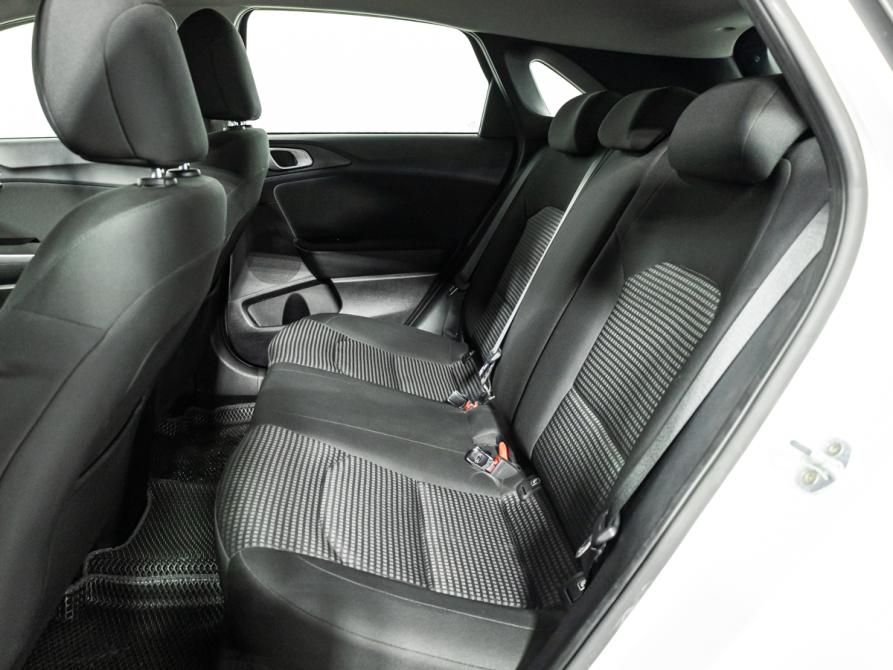 Kia Ceed III Санкт-Петербург  - изображение 10