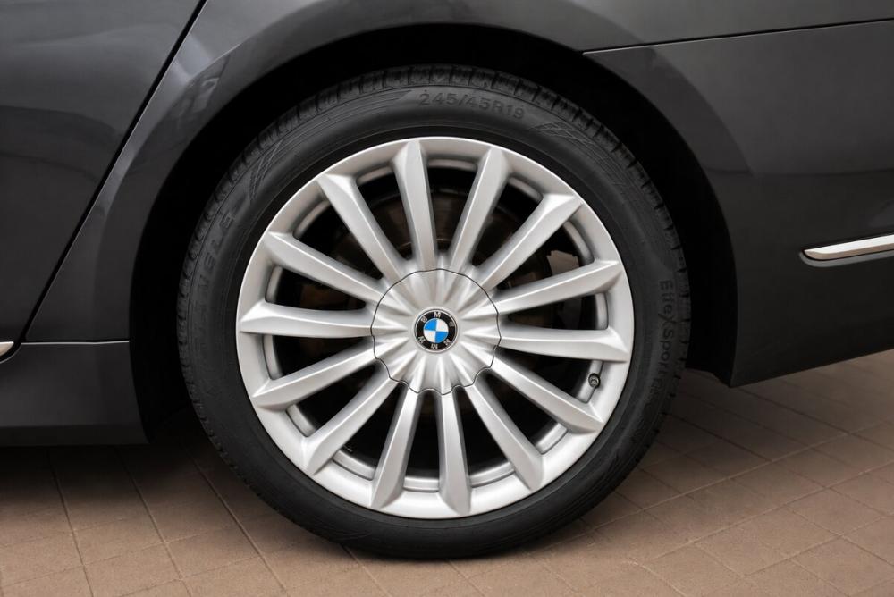 BMW 7 серии VI (G11/G12) Рестайлинг Москва  - изображение 23