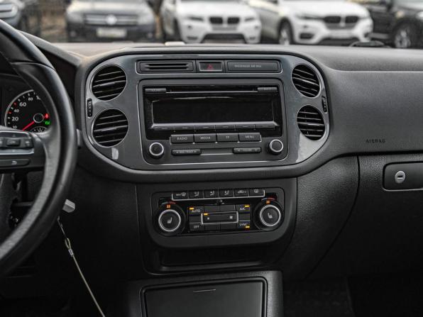 Volkswagen Tiguan I Рестайлинг с пробегом 2012 года, цена 983 000 рублей, 198201 км, внедорожник, Автокод Объявления