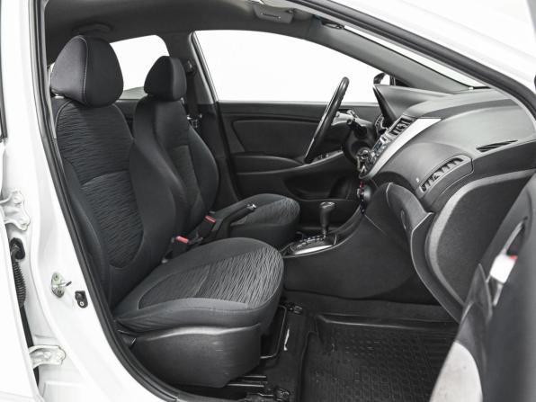 Hyundai Solaris I Рестайлинг с пробегом 2014 года, цена 1 085 000 рублей, 141634 км, седан, Автокод Объявления