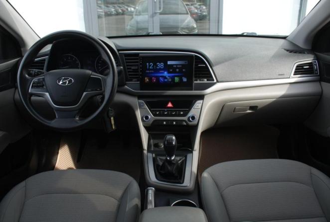 Hyundai Elantra VI (AD) с пробегом 2016 года, цена 1 270 000 рублей, 114866 км, седан, Автокод Объявления