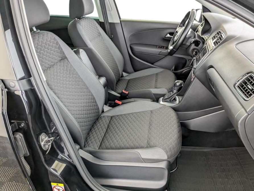 Volkswagen Polo V Рестайлинг Москва  - изображение 23