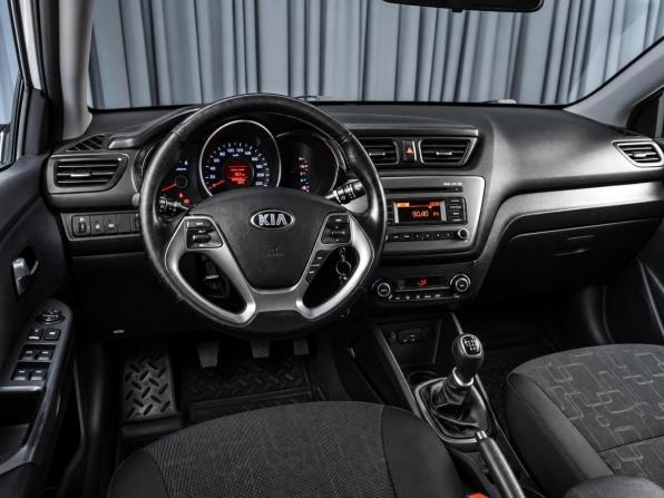 Kia Rio III Рестайлинг с пробегом 2015 года, цена 969 000 рублей, 167610 км, седан, Автокод Объявления