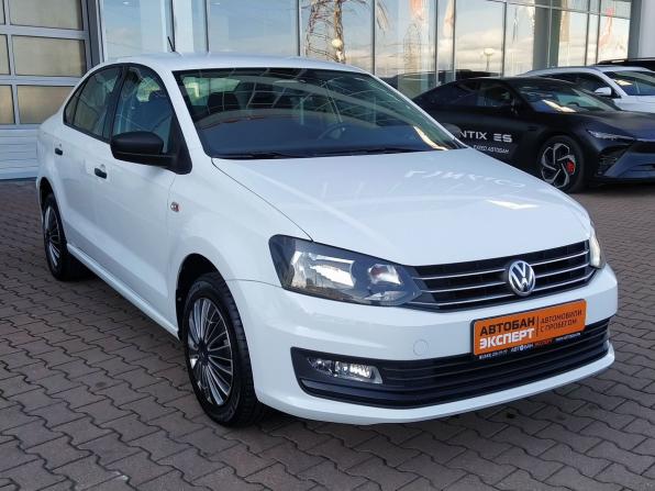 Volkswagen Polo V Рестайлинг с пробегом 2018 года, цена 1 364 000 рублей, 54828 км, седан, Автокод Объявления
