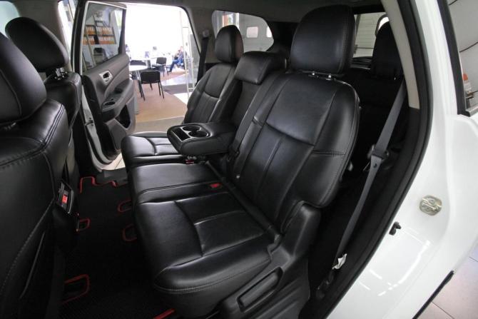 Nissan Pathfinder IV с пробегом 2015 года, цена 1 900 000 рублей, 162090 км, внедорожник, Автокод Объявления