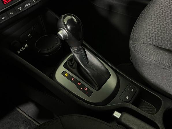 Kia Rio III Рестайлинг с пробегом 2017 года, цена 1 217 000 рублей, 146987 км, седан, Автокод Объявления